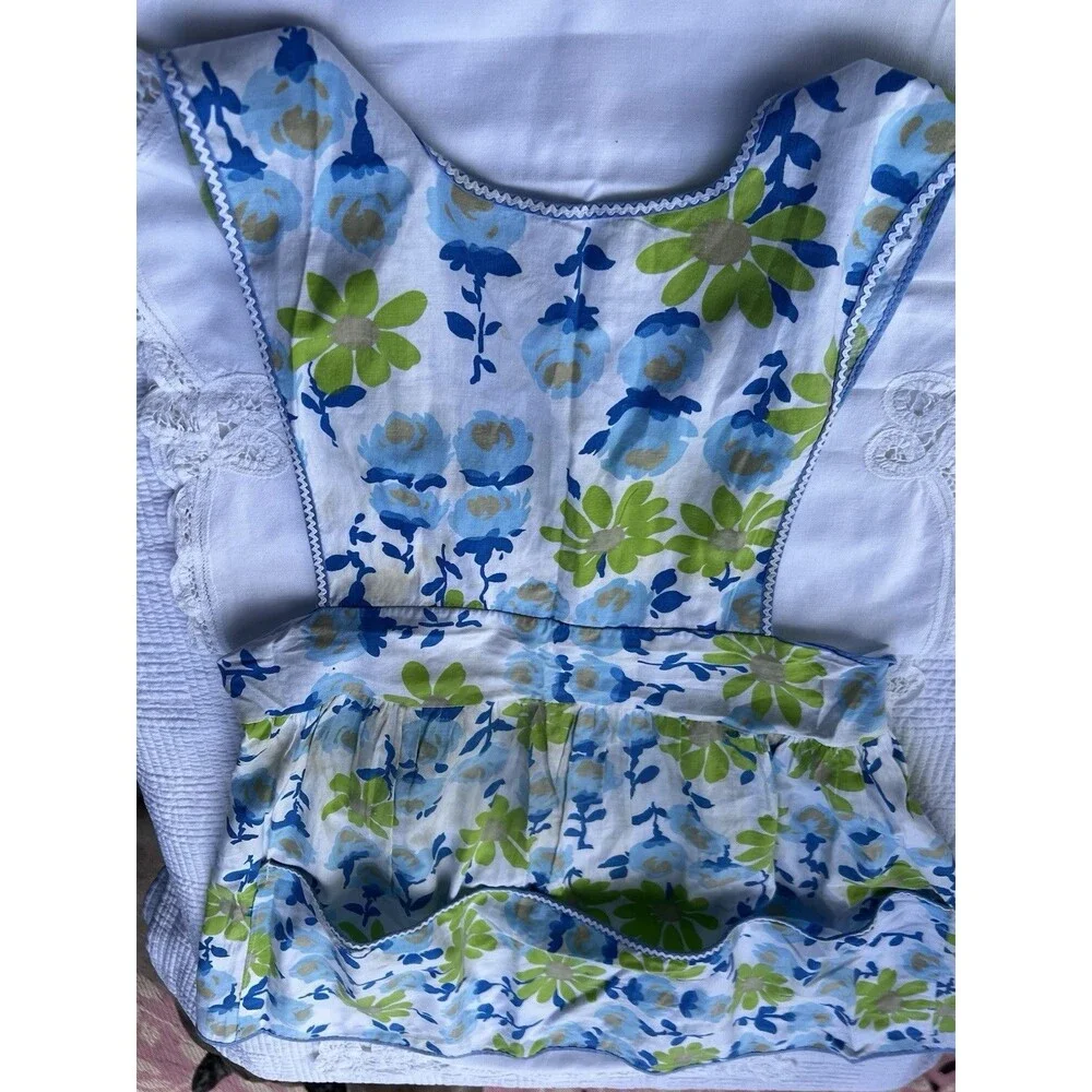 1960s Vintage Floral Cotton Apron Blue Green Daisy Bib Pocket Retro Kitchen